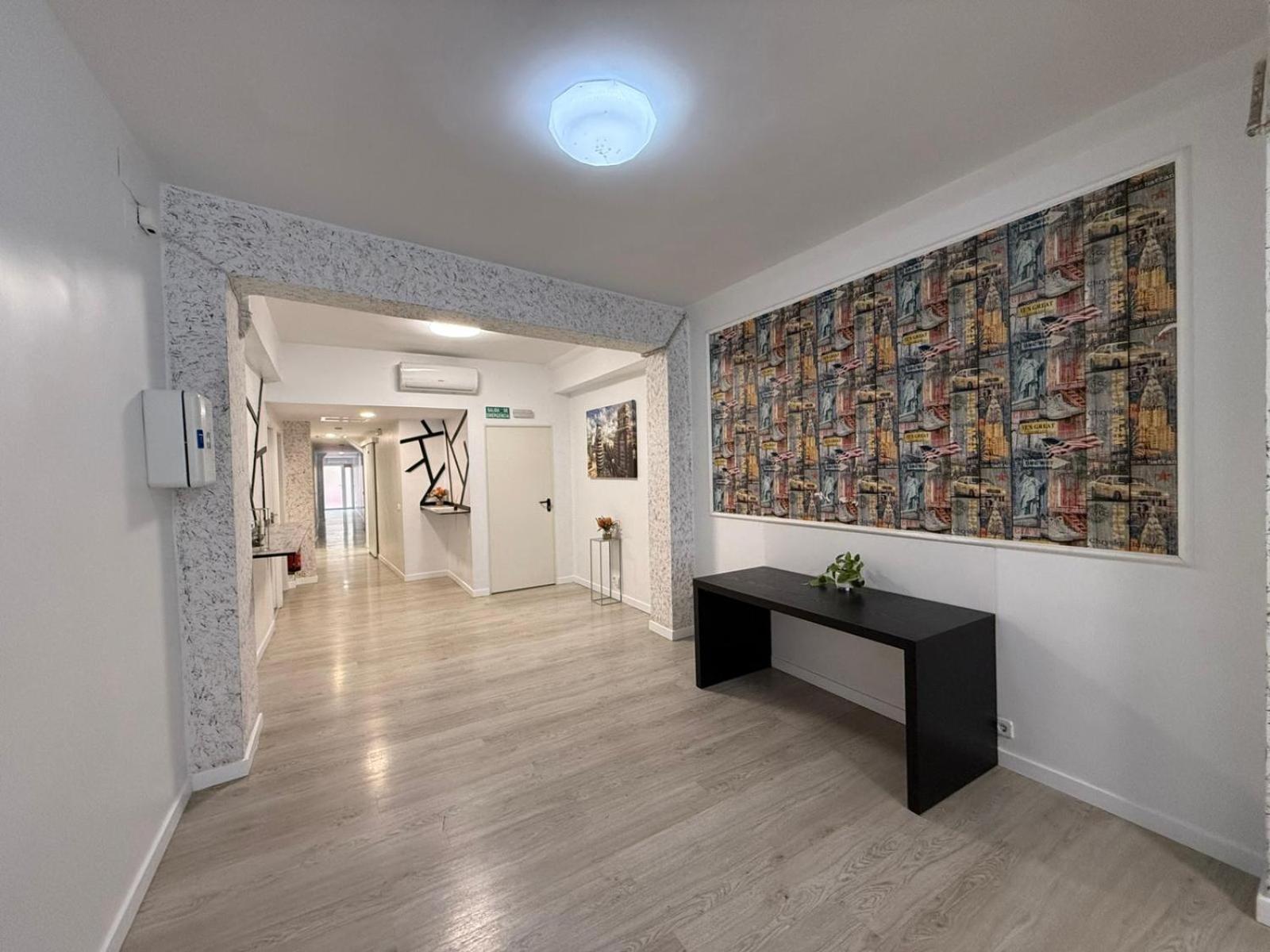 Hostel Tkh-Rooms Mate Madrid Ngoại thất bức ảnh