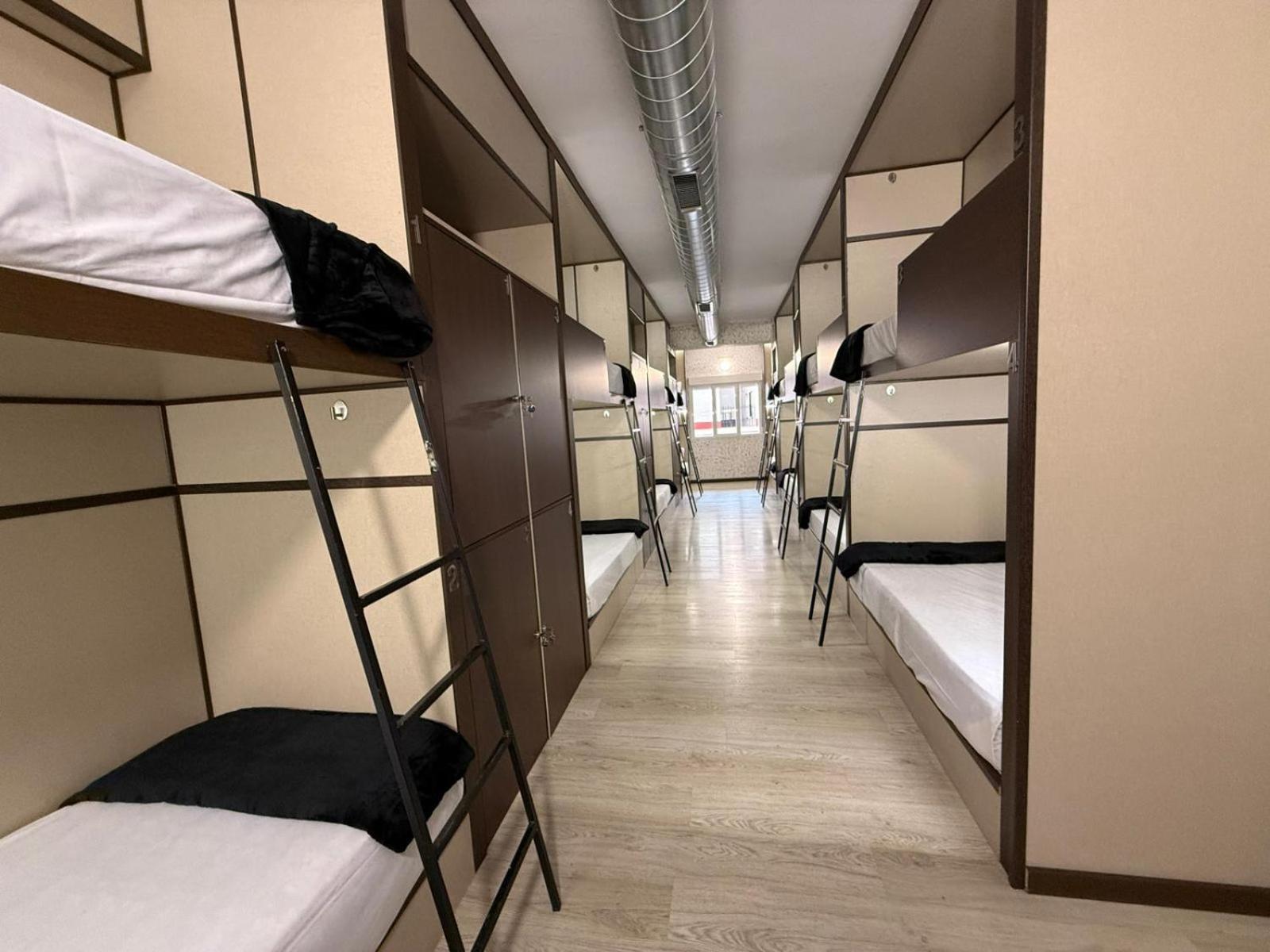 Hostel Tkh-Rooms Mate Madrid Ngoại thất bức ảnh