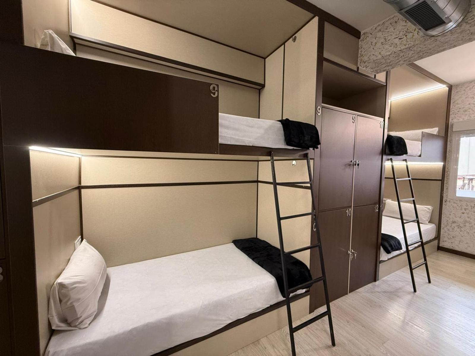 Hostel Tkh-Rooms Mate Madrid Ngoại thất bức ảnh